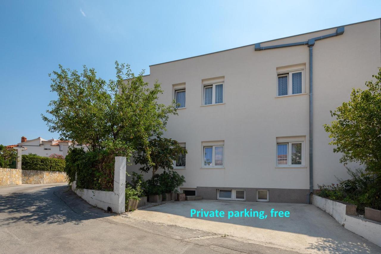 ספליט Apartments Near Beach Babic מראה חיצוני תמונה