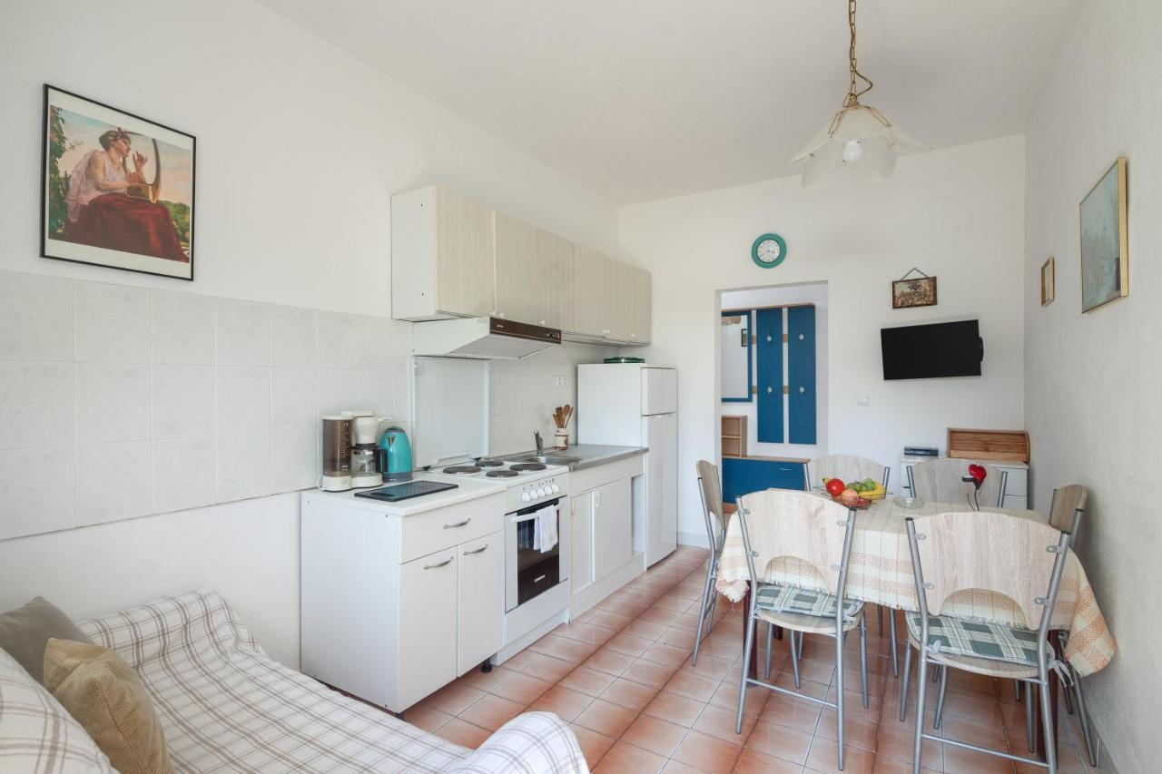 ספליט Apartments Near Beach Babic מראה חיצוני תמונה