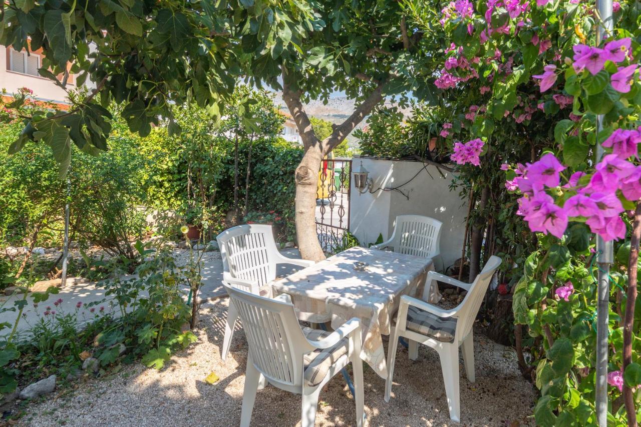 ספליט Apartments Near Beach Babic מראה חיצוני תמונה