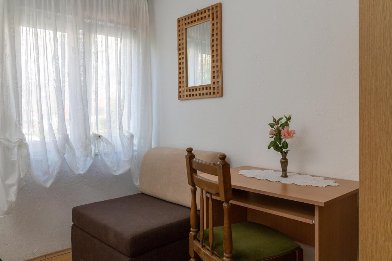 ספליט Apartments Near Beach Babic מראה חיצוני תמונה
