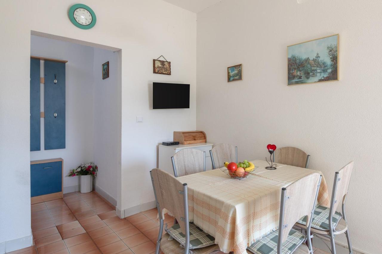 ספליט Apartments Near Beach Babic מראה חיצוני תמונה