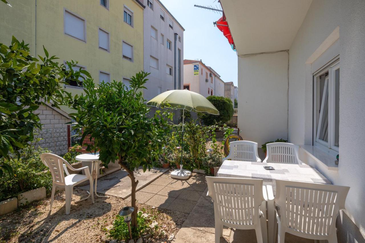 ספליט Apartments Near Beach Babic מראה חיצוני תמונה